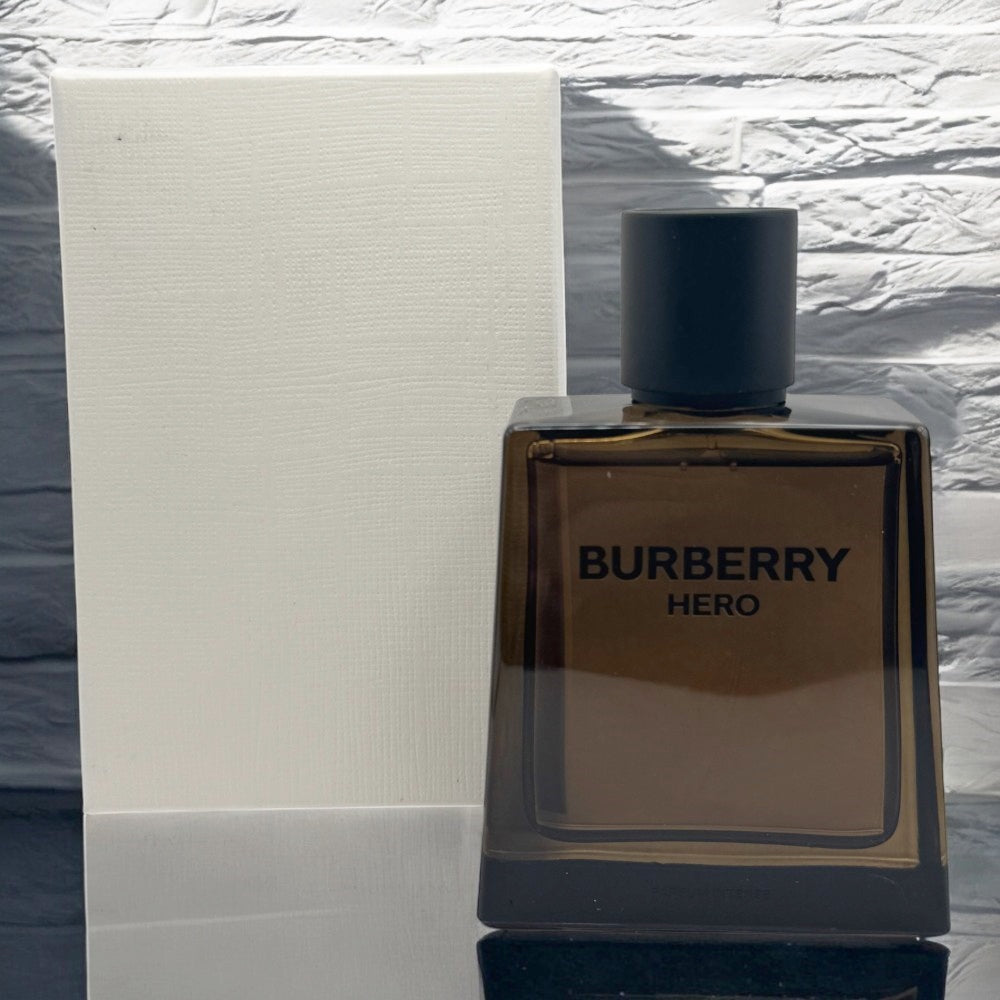Burberry Hero Parfum Intense - 100 ml white box*