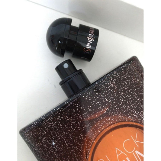 Yves Saint Laurent Black Opium Eau de Toilette – 90 ml weiße Box*