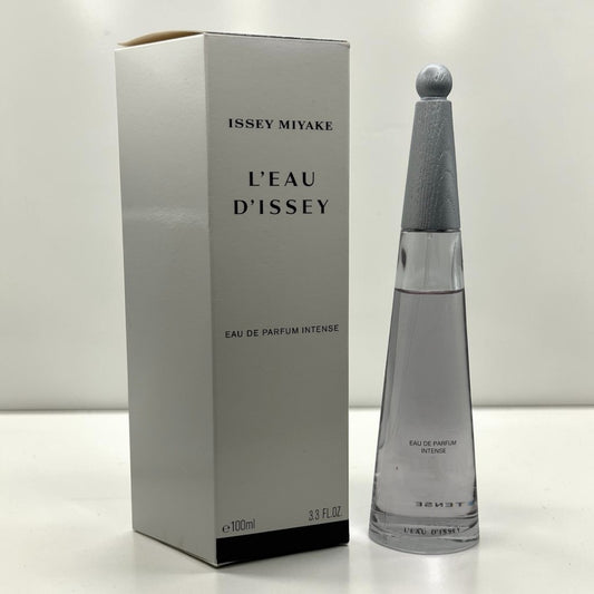 Issey Miyake L'Eau D'Issey Eau De Parfum Intense ricaricabile - 100 ml white box*