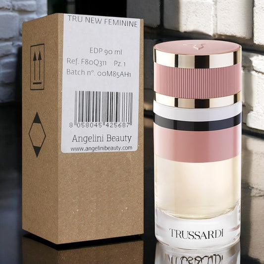 Trussardi New Feminine Eau de Parfum – 90 ml weiße Box*